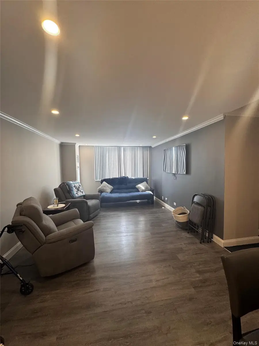 269-10 Grand Central Parkway #2C, Queens, NY 11005 - Image #2