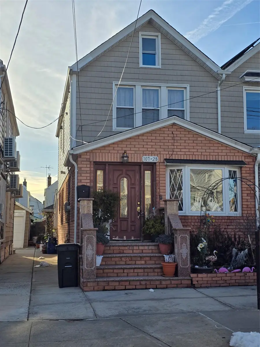 10728 125th Street, South Richmond Hill, NY 11419 - Image #3