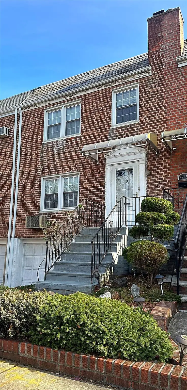 6957 197th Street, Fresh Meadows, NY 11365 - Image #2