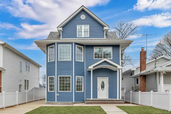 29 Sterling Place, Hempstead, NY 11550