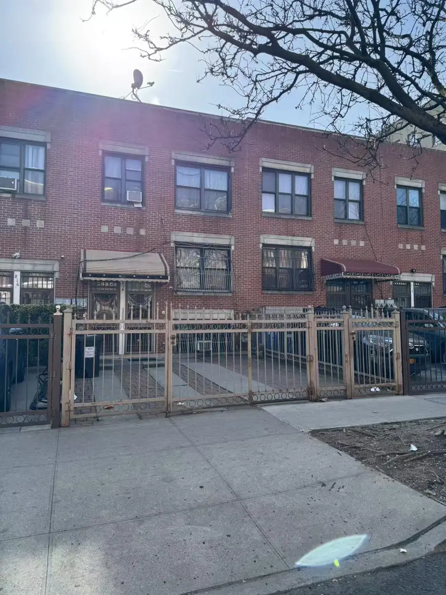 814 Fox Street, Bronx, NY 10459 - Image #2