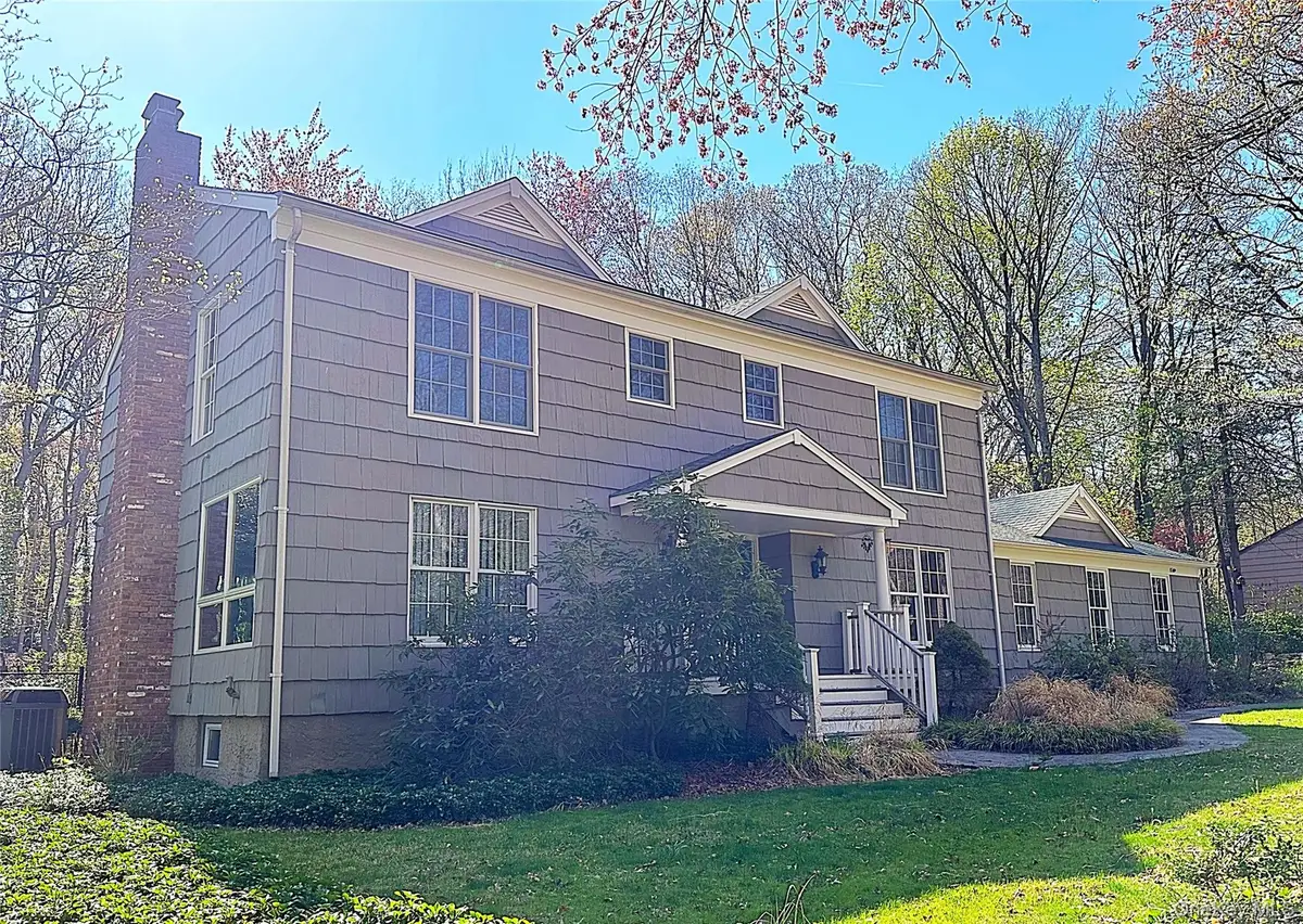 39 Cliff Road, Port Jefferson, NY 11777 - Image #1