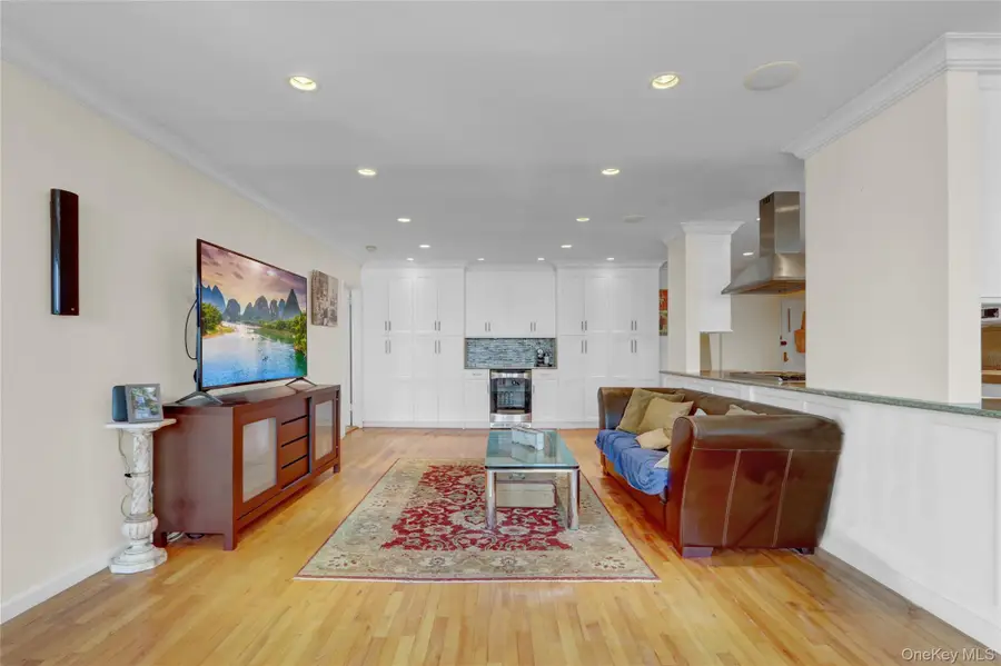 750 Shore Road #4B, Long Beach, NY 11561 - Image #3