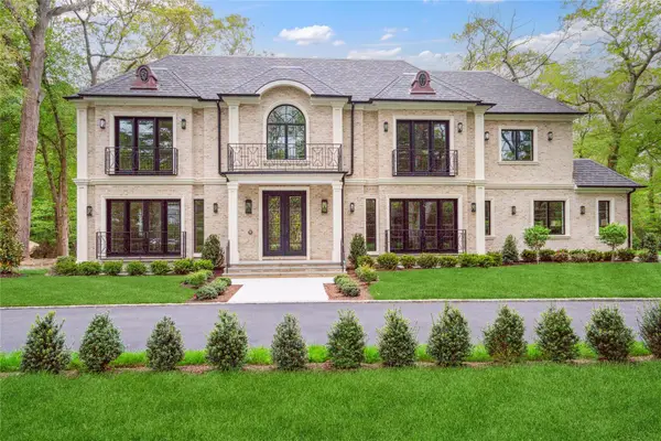 20 Knollwood Road, Muttontown, NY 11545