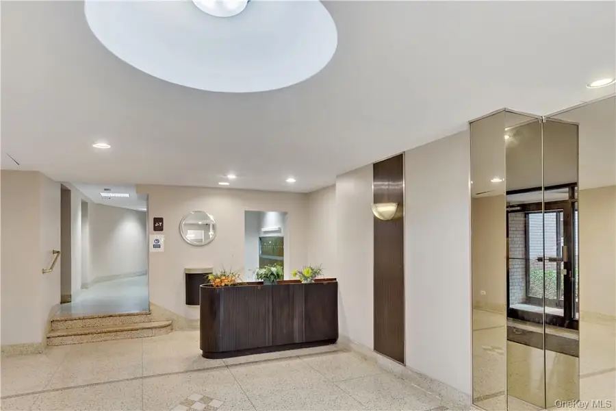 4320 Van Cortlandt Park East #6B, Bronx, NY 10470 - Image #2