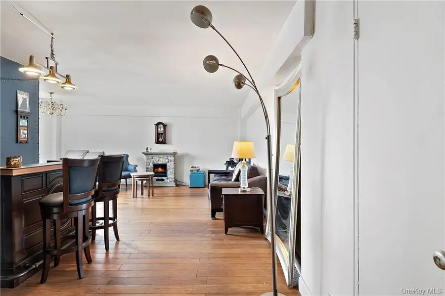 4320 Van Cortlandt Park East #6B, Bronx, NY 10470 - Image #3