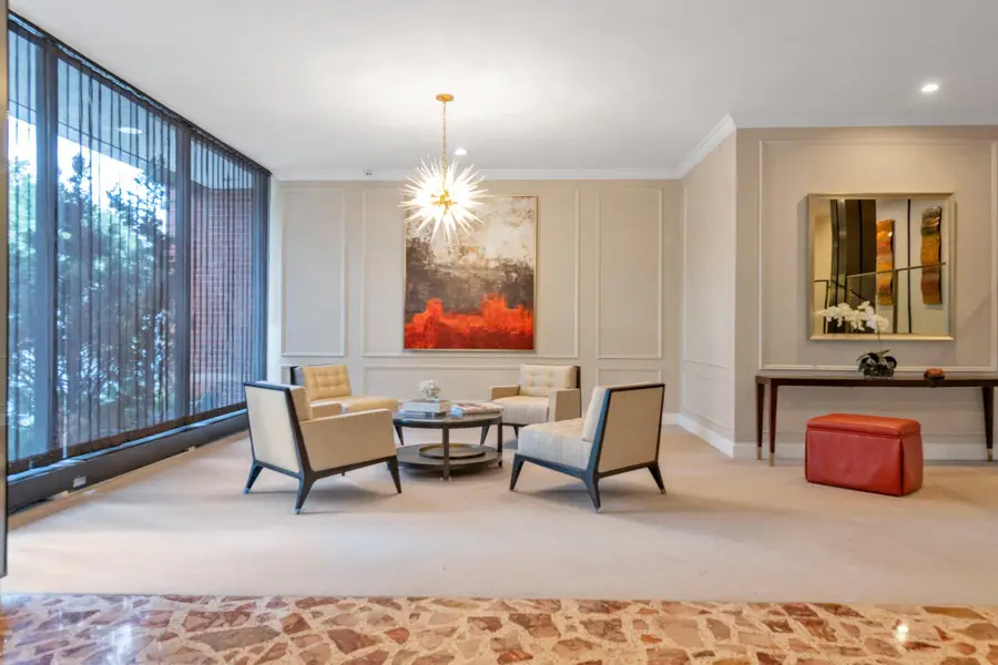 1 Kensington Gate #PH7, Great Neck, NY 11021 - Image #2