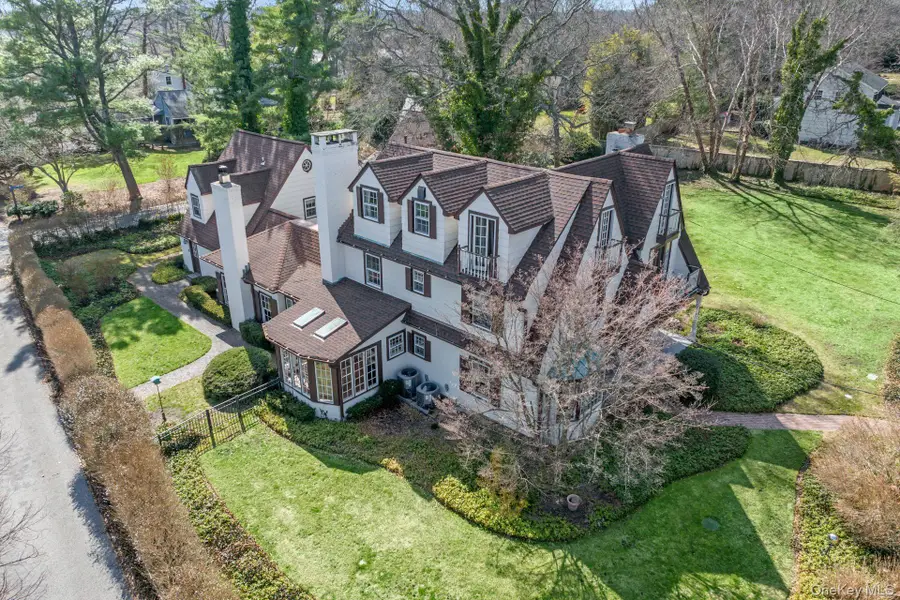 3 Wincoma Drive, Huntington Bay, NY 11743 - Image #2