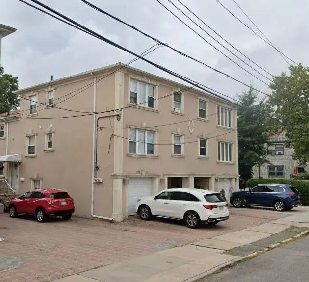 208-18 15th Road, Bayside, NY 11360 - Image #2
