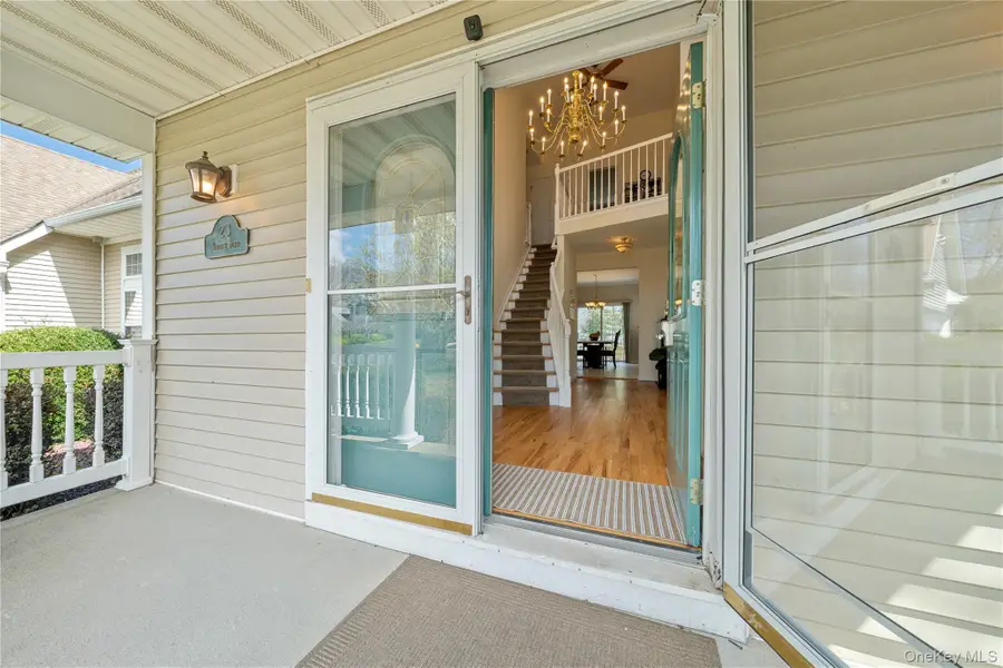 23 Varsity Boulevard, East Setauket, NY 11733 - #3