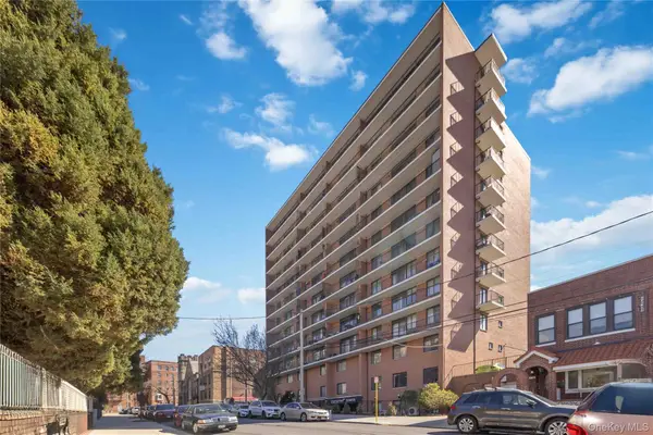 23-22 30 Road #7D, Astoria, NY 11102