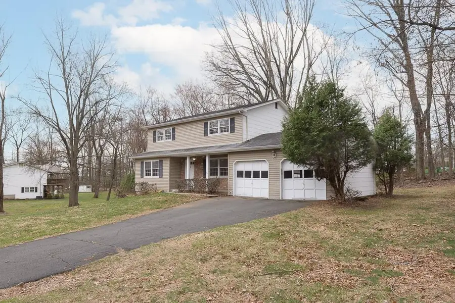 36 Montclair Avenue, Airmont, NY 10952 - Image #3