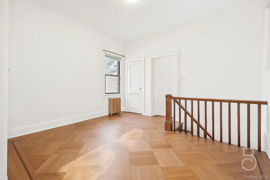 36-13 10th Street, Astoria, NY 11106 - Image #2