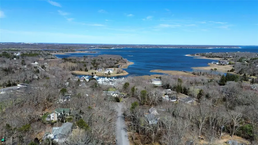 16 Tree Haven Lane, Flanders, NY 11901 - Image #3