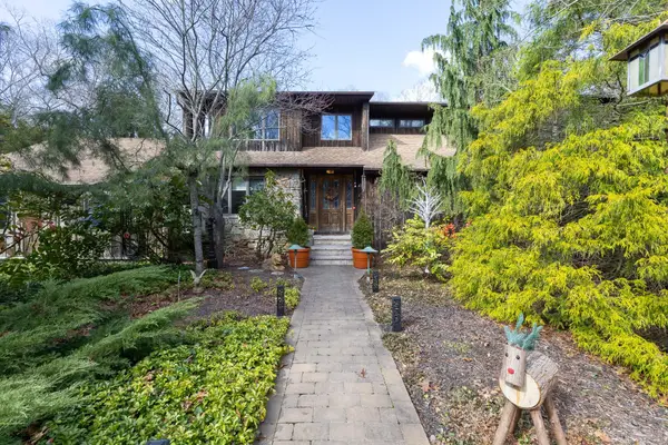 19 Stillwood Road, Brookhaven, NY 11719