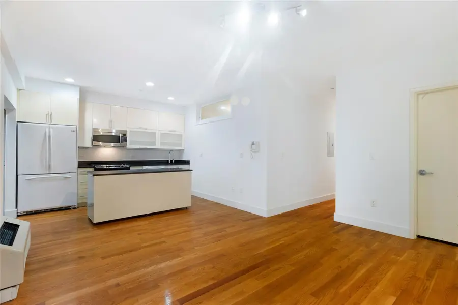 221 W 148th Street #2A, New York, NY 10039 - Image #2