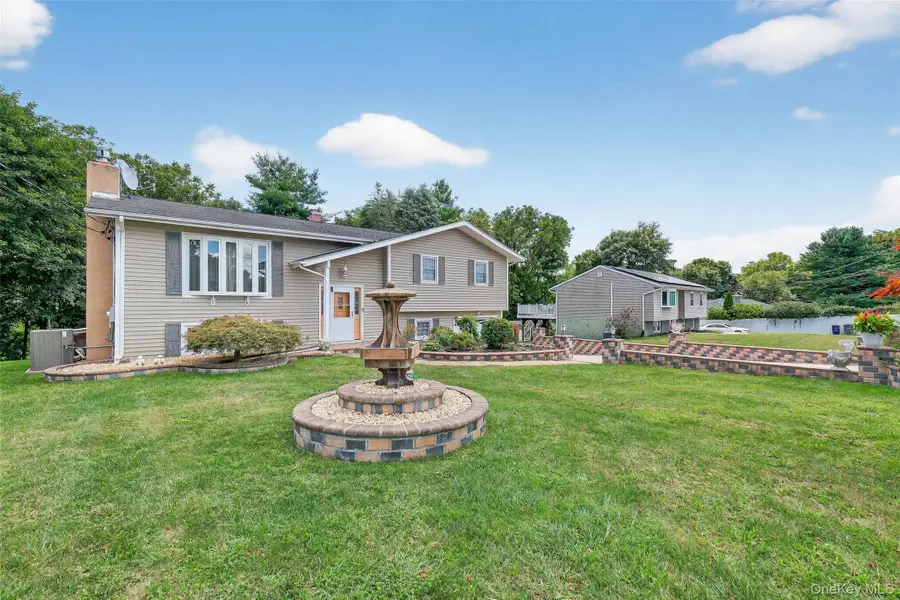 6 North Drive, Poughkeepsie, NY 12603 - Image #2