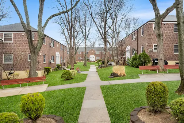 57-45 Marathon Parkway #Uppr, Little Neck, NY 11362