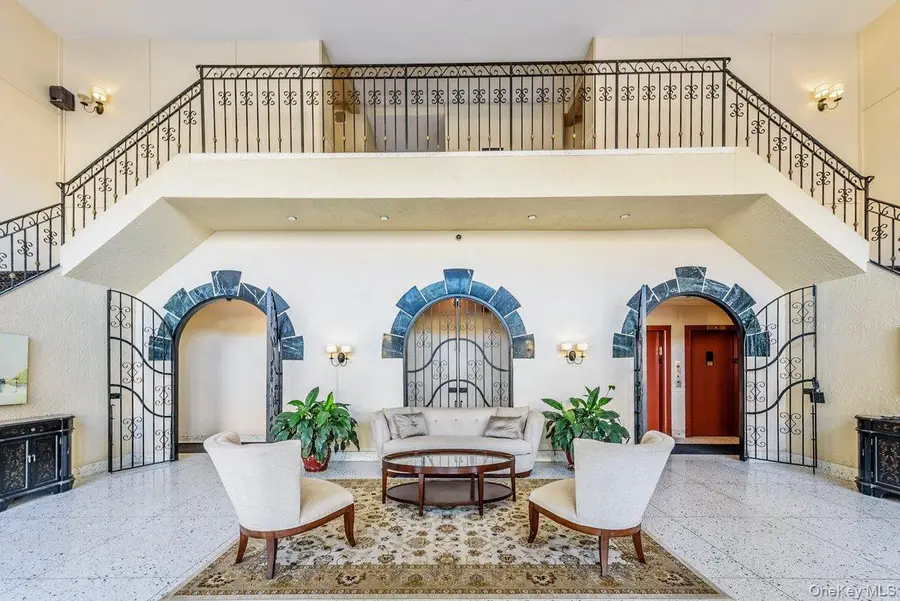 370 W Broadway #4J, Long Beach, NY 11561 - Image #3