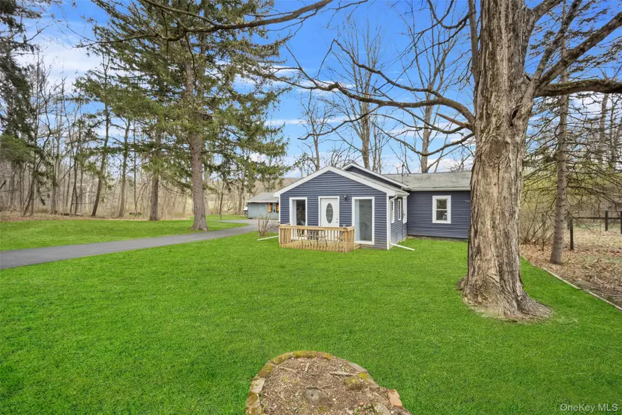 16 Titus Road, Poughkeepsie, NY 12603 - Image #2