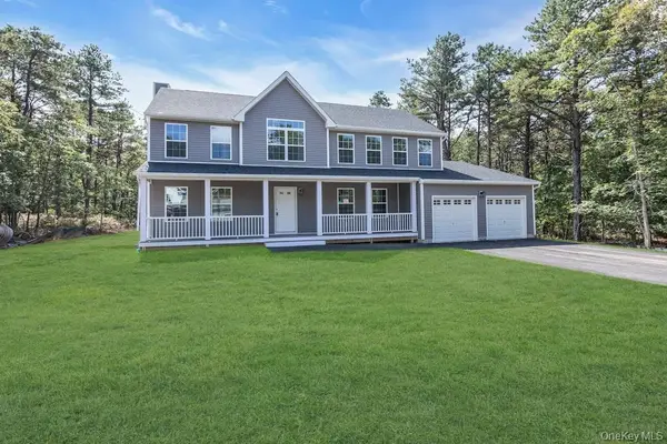 113 Currans Road, Middle Island, NY 11953