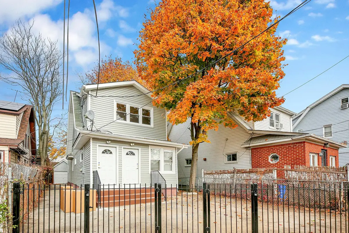 18805 Liberty Avenue, Saint Albans, NY 11412 - #1