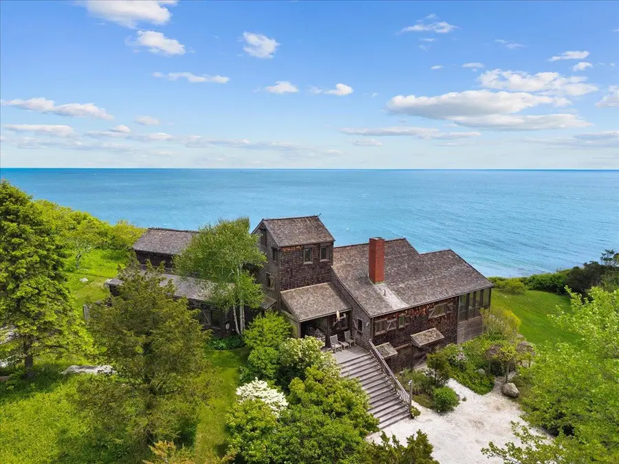 1635 Isabella Beach Road, Fishers Island, NY 06390 - Image #2