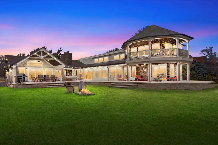 241 Willetts Lane, West Islip, NY 11795 - Image #2