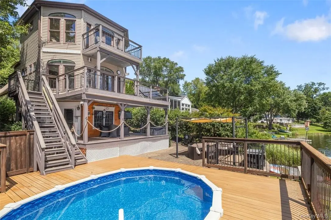 545 Shore Drive, New Windsor, NY 12553 - Image #1