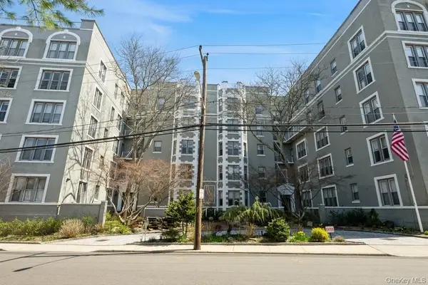 1185 E Broadway #4 A, Hewlett, NY 11557