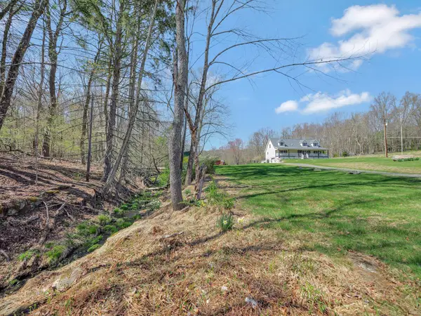 65 York Lake Road, Barryville, NY 12719