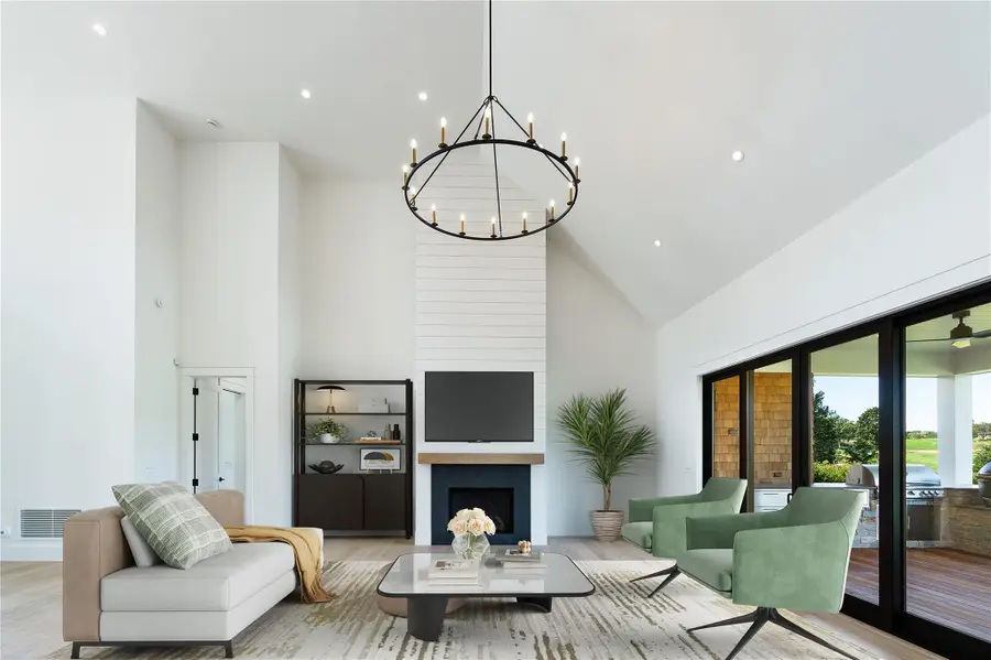 97 Club Drive N, Baiting Hollow, NY 11933 - Image #3