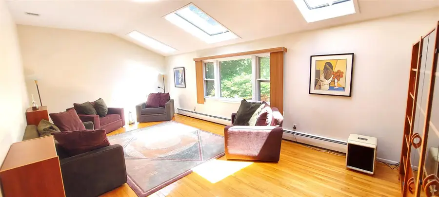 2 N Eckerson Lane, Spring Valley, NY 10977 - Image #2