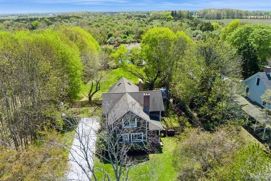 3320 Oregon Road, Mattituck, NY 11952 - Image #1