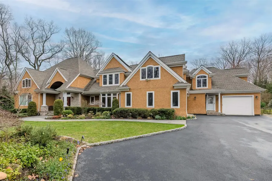 1 Uva Way, Port Jefferson, NY 11777 - Image #2