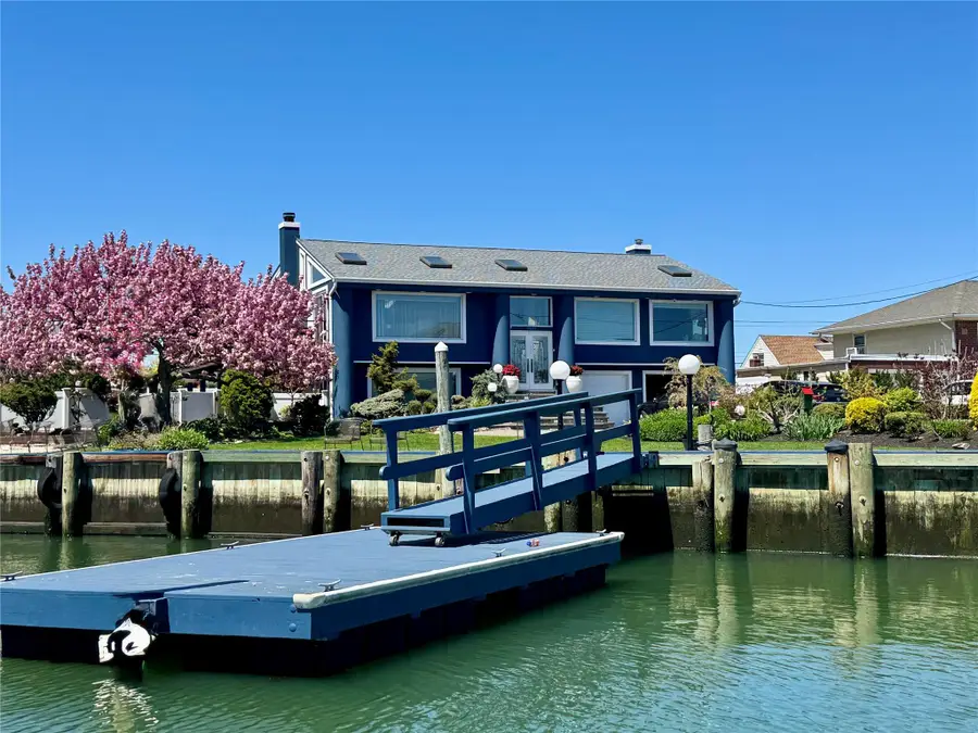 3434 Elliott Boulevard, Oceanside, NY 11572 - Image #2