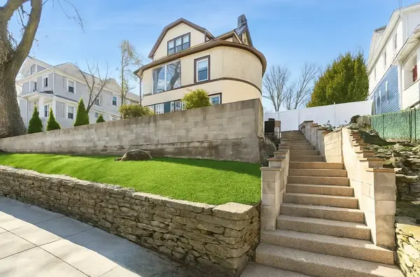 22 Landscape Avenue, Yonkers, NY 10705