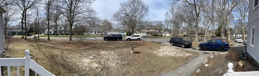 8 Park Circle, Shirley, NY 11967 - Image #3