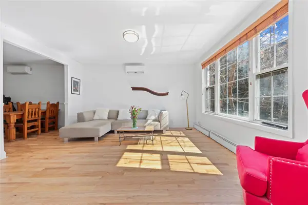 49 Marble Hill Avenue, New York (Manhattan), NY 10463