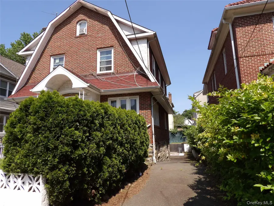 413 Hancock Avenue, Mount Vernon, NY 10553 - Image #2