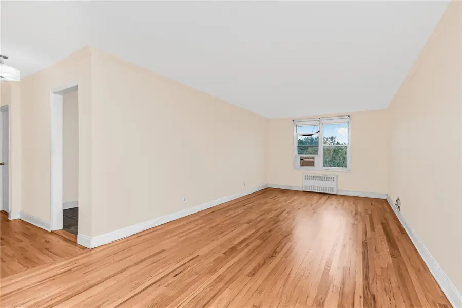 1304 Midland Avenue #C35, Yonkers, NY 10704 - Image #2