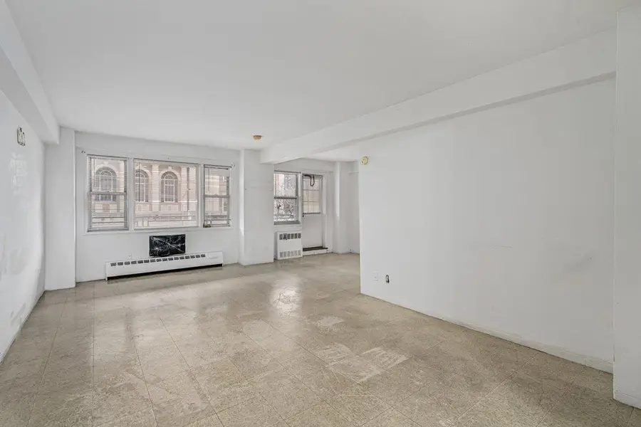 89-15 Parsons Boulevard #3J, Jamaica, NY 11432 - Image #3