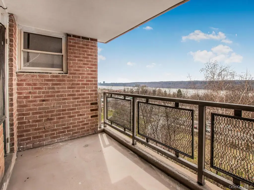 5800 Arlington Avenue #7L, Bronx, NY 10463 - Image #1