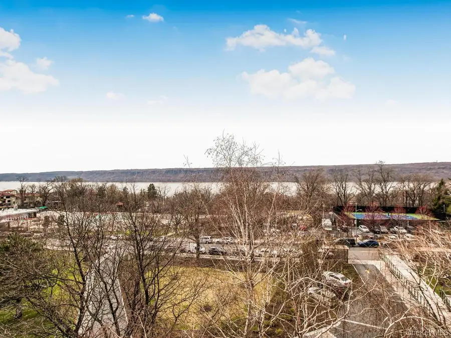 5800 Arlington Avenue #7L, Bronx, NY 10463 - Image #2