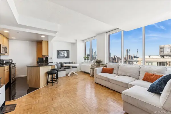 4-74 48th Avenue #PH4D, Long Island City, NY 11109