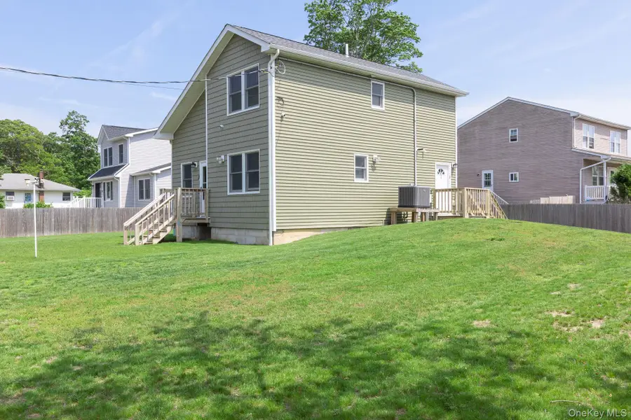 2 Lafayette Drive, Shirley, NY 11967 - Image #3