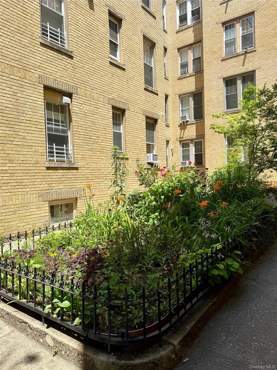 561 41st Street #2C, Brooklyn, NY 11232 - Image #2