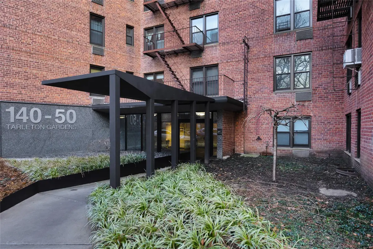 140-50 Burden Crescent #1D, Briarwood, NY 11435 - Image #1