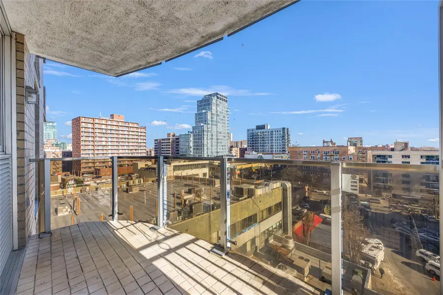 13338 Sanford Ave #20B, Flushing, NY 11355 - Image #2