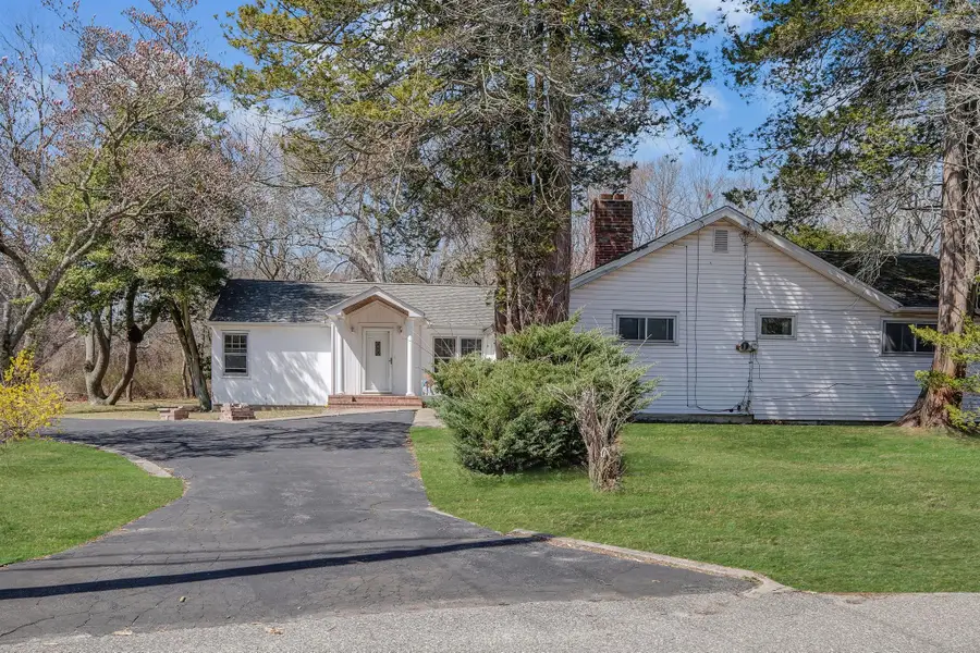 15 Community Road, Coram, NY 11727 - Image #2